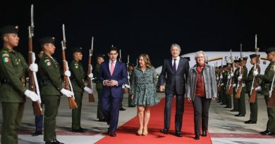 Presidente de Ecuador llega a México previo a encuentro con AMLO