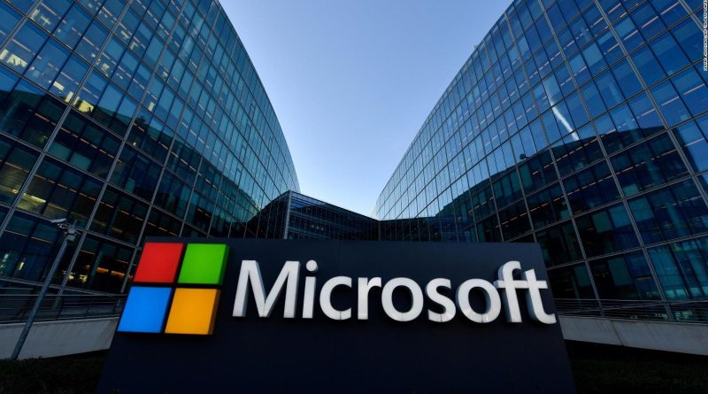 Microsoft reportó menos ingresos de lo previsto y una fuerte caída en ganancias