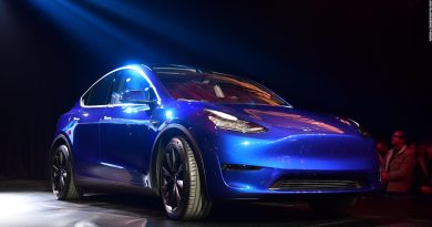 Tesla llama a revisión a casi 3.470 vehículos de 2022 a 2023