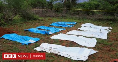 El hallazgo de decenas de cuerpos de los miembros de una secta que se dejaron morir de hambre 