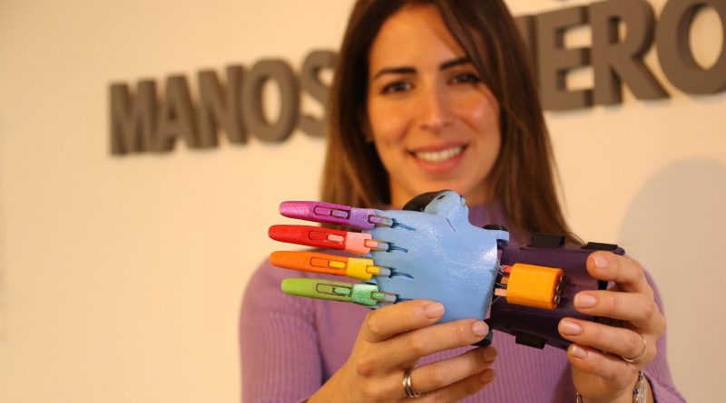 “Fue un antes y un después”: prótesis impresas en 3D están cambiando la vida de más de 100 amputados en Uruguay