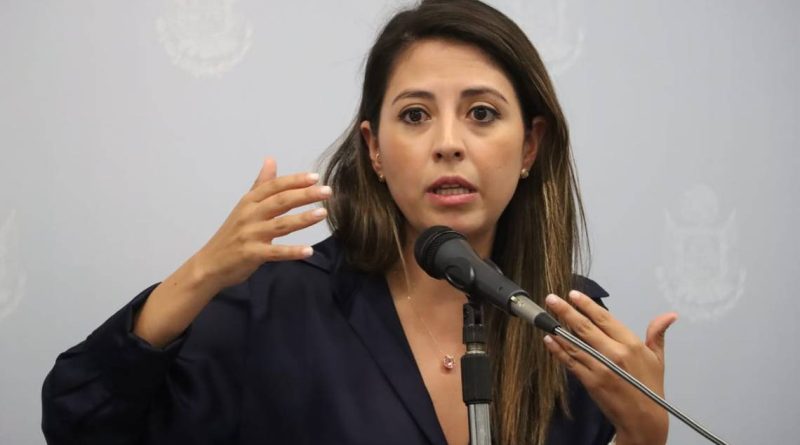 Daniela Salgado concluirá informes de actividades