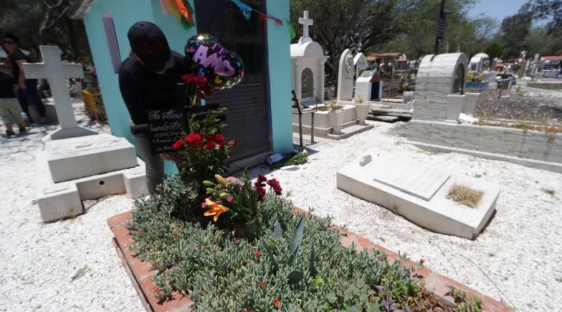 Anuncian campaña de Exhumaciones y Cremaciones en la capital queretana