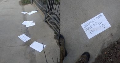 Boric denuncia que “un grupo de ultraderecha” lanzó panfletos con amenazas en la casa de sus padres