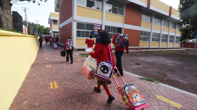 Habrá 356 escuelas de tiempo completo en Querétaro