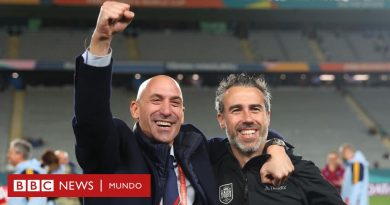 Jorge Vilda: España despide al seleccionador en medio del escándalo por el beso de Luis Rubiales a Jenni Hermoso - BBC News Mundo