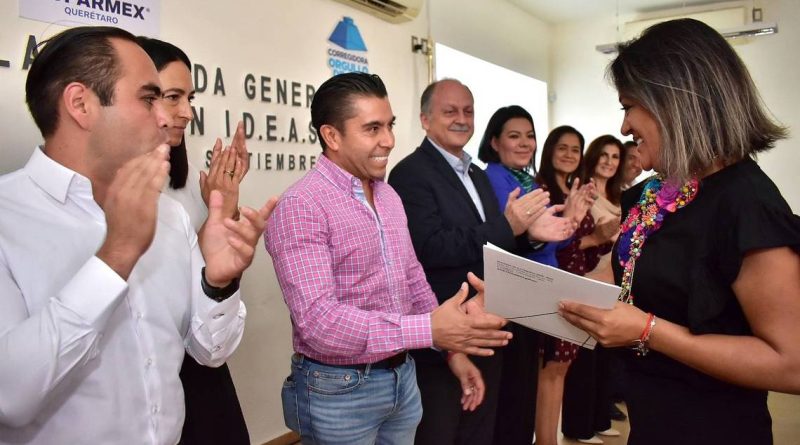 Egresa segunda generación del programa “Tu Negocio Gira con IDEAS” en Corregidora