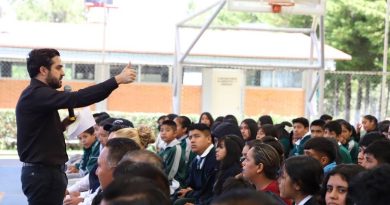 Entrega Dorantes obras sociales a comunidades de Amealco