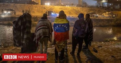 Migración: por qué los migrantes venezolanos se volvieron un desafío clave para el presidente Biden - BBC News Mundo