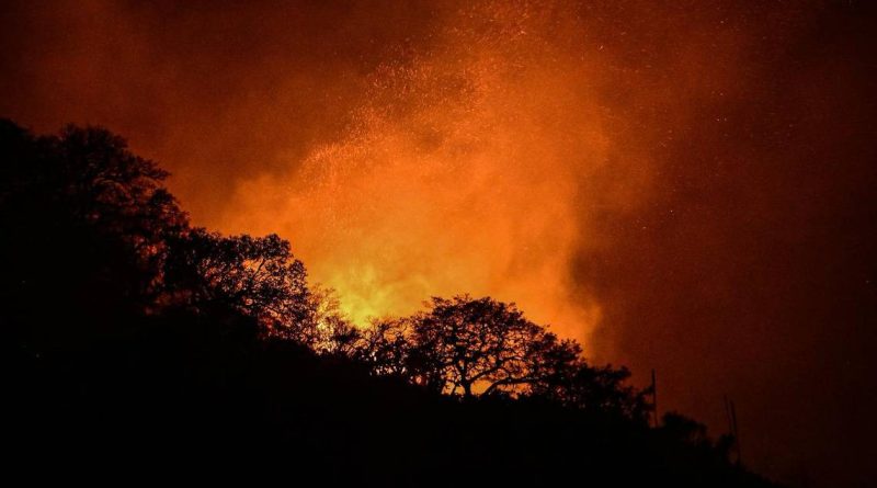 Afectan 3 comunidades incendios en Cadereyta