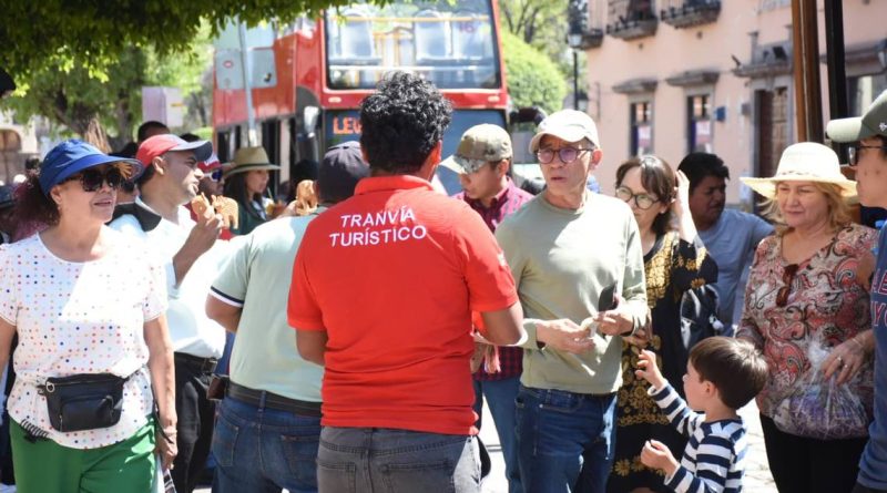 Atrae Semana Santa a 330 mil visitantes a Querétaro