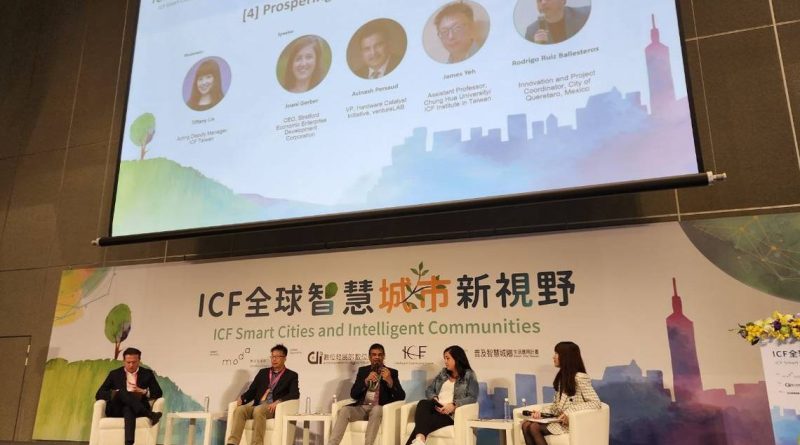 Exponen ventajas del centro Bloque en el “ICF Smart Cities and Intelligent Communities”
