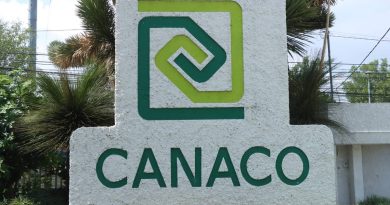 Camacho dejó un saldo positivo en Canaco, dice